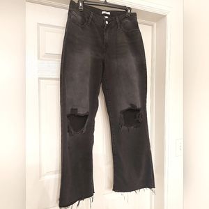 Recycled cotton distressed denim low cut jeans